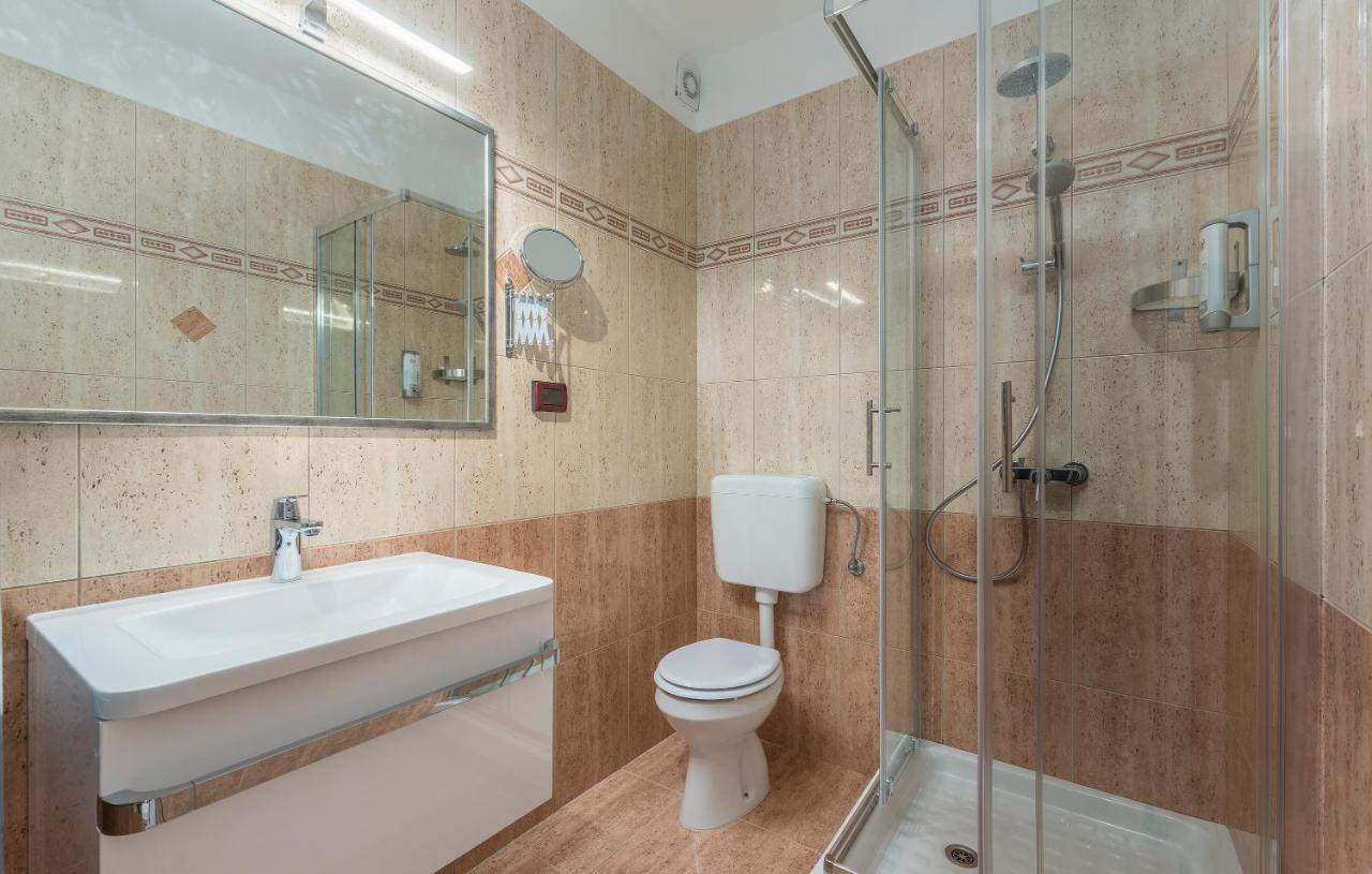 Rooms Porto Savudrija Εξωτερικό φωτογραφία